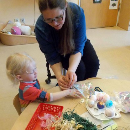 Ostervorbereitungen im Kinder- und Familienhaus in Kesselsdorf